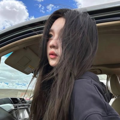 一个攞景的少年